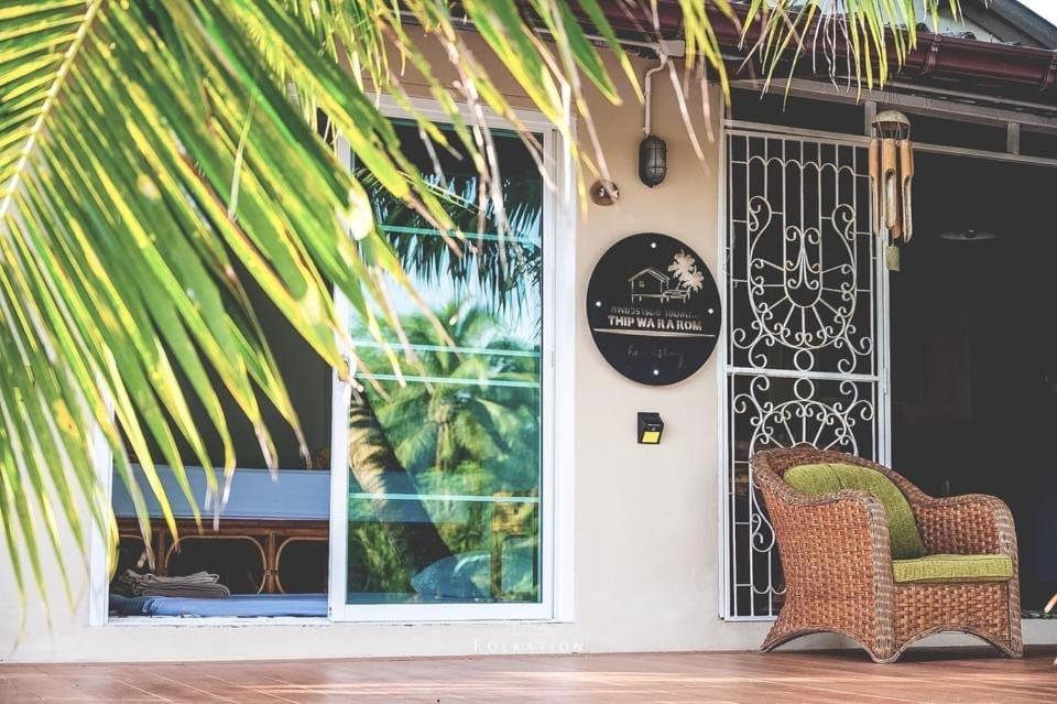 Thipwararom Homestay Takuapa Eksteriør bilde
