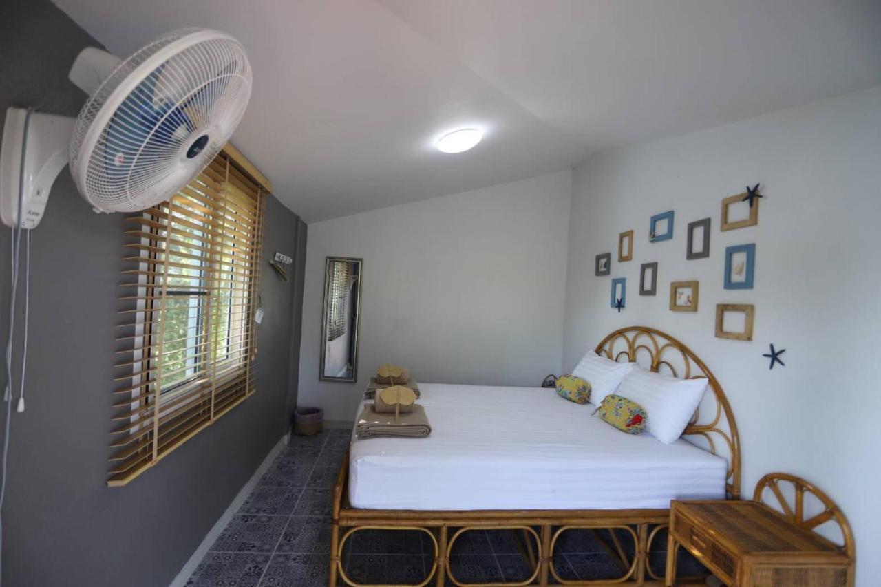 Thipwararom Homestay Takuapa Eksteriør bilde